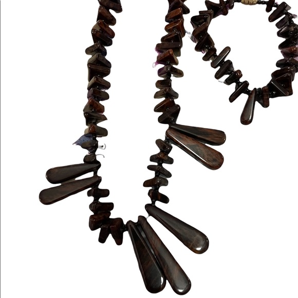 Like new Womens Baltic Amber necklace and earrings bundle - Picture 6 of 7